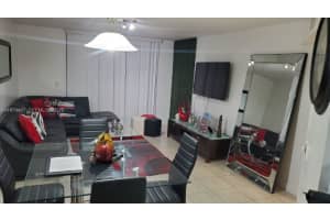 8373 Lake Dr 208 Doral, FL 33166 - MLS#A11974487