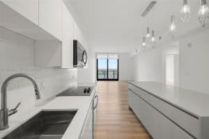 101 Diplomat Pkwy 0907 Hallandale Beach, FL 33009 - MLS#A11974494