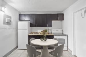 332 Sw 3rd St 4 Belle Glade, FL 33430 - MLS#A11974505