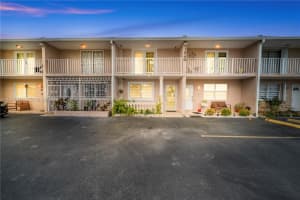 1540 W 42nd Pl C, Hialeah