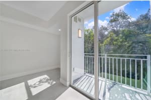 1536 NW 15th Ave #302, Miami, FL 33125, - MLS#A11974527