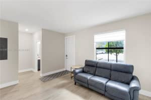 MLS# A11974534, Hialeah, Florida 33018