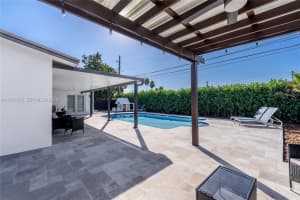 7100 Sw 19th Ter Miami, FL 33155 - MLS#A11974576