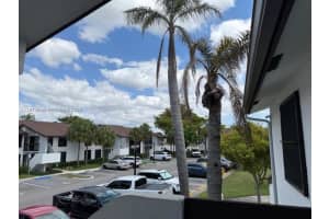 207 Lake Pointe Dr 201 Oakland Park, FL 33309 - MLS#A11974600