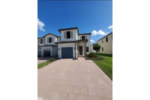 11001 W 33rd Way Hialeah, FL 33018 - MLS#A11974611