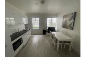 811 Jefferson Ave , Miami Beach, FL 33139 - MLS#A11974616