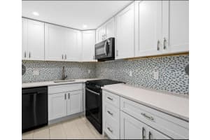 1505 N Riverside Dr 505 Pompano Beach, FL 33062 - MLS#A11974619