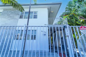 8430 Harding Ave APT 3, Miami Beach, FL 33141, - MLS#A11974621