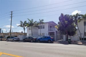 8430 Harding Ave APT 3, Miami Beach, FL 33141, - MLS#A11974621