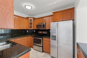 1381 W 63rd St Hialeah, FL 33012 - MLS#A11974635