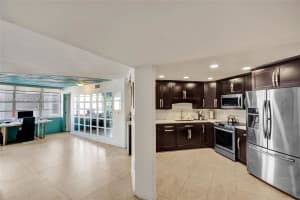 2750 Ne 183rd St 406 Aventura, FL 33160 - MLS#A11974678