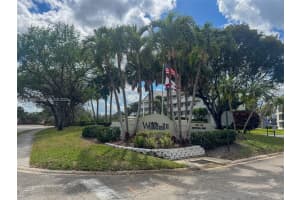 1709 Whitehall Dr 405 Davie, FL 33324 - MLS#A11974680