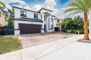 16610 Sw 57 Ln Miami, FL 33193 - MLS#A11974681