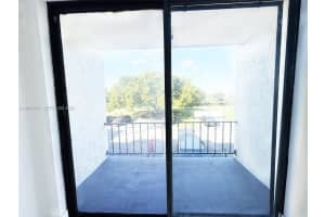 1746 Nw 55th Ave 203 Lauderhill, FL 33313 - MLS#A11974701