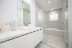 10366 Nw 68th Ter 0 Doral, FL 33178 - MLS#A11974706