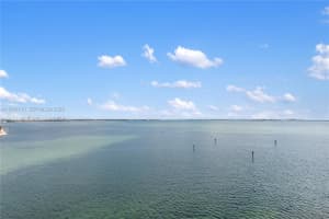 5 Grove Isle Dr Phl1 Miami, FL 33133 - MLS#A11974715