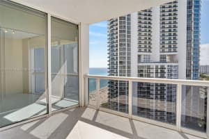18201 Collins Avenue, Sunny Isles Beach, FL 33160 - MLS#A11974728