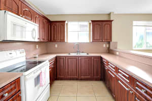 3920 Sw 89th Ct B Miami, FL 33165 - MLS#A11974755