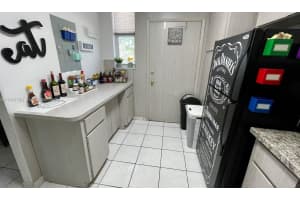 3660 Ne 166th St 212 North Miami Beach, FL 33160 - MLS#A11974769