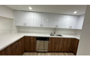 10000 Nw 80th Ct 2364 Hialeah Gardens, FL 33016 - MLS#A11974853