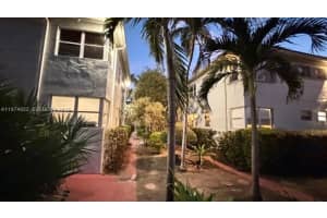 1275 Marseille Dr 40 Miami Beach, FL 33141 - MLS#A11974922
