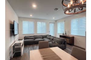 10229 Nw 64th Ter 101 Doral, FL 33178 - MLS#A11974930