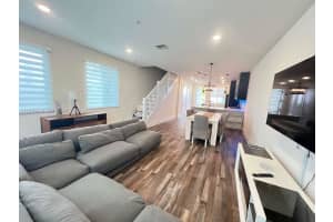 10229 Nw 64th Ter 101 Doral, FL 33178 - MLS#A11974930