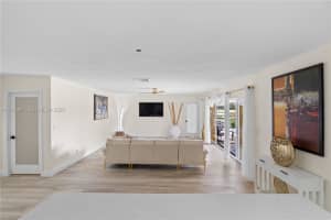 5706 Guava Dr Tamarac, FL 33319 - MLS#A11974951