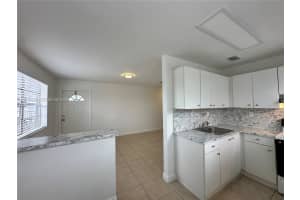 5621 Sw 36th Ct 201 Davie, FL 33314 - MLS#A11974958