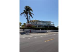 212 Banyan Ln Tavernier, FL 33070 - MLS#A11974971