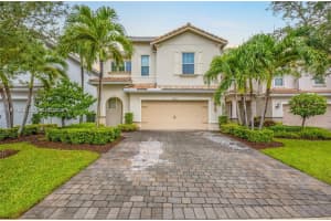 932 Banyan Dr # Hollywood, FL 33021 - MLS#A11974986