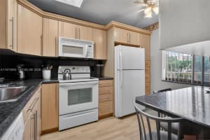 7145 Huntington Ln APT 205, Delray Beach, FL 33446, - MLS#A11974993