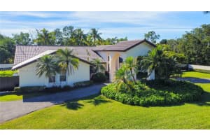 14350 Sw 232nd St 14350 Miami, FL 33170 - MLS#A11975016