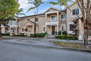 27546 Sw 142nd Ave Homestead, FL 33032 - MLS#A11975020