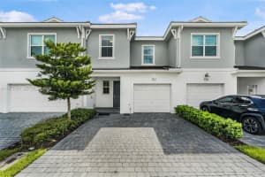 552 Parsons Way, Deerfield Beach
