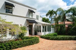939 W 47th Ct, Miami Beach, FL 33140, - MLS#A11975036