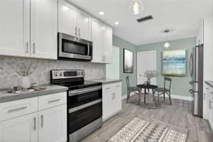 7613 Nw 67th Ave Tamarac, FL 33321 - MLS#A11975038