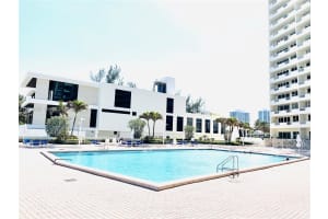 3180 S Ocean Dr 417 Hallandale Beach, FL 33009 - MLS#A11975058