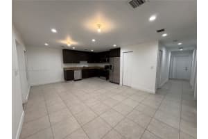 605 Nw 3rd Ave E Hallandale Beach, FL 33009 - MLS#A11975070