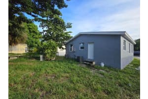 719 21st St West Palm Beach, FL 33407 - MLS#A11975079