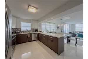 2750 NE 183rd St APT 2108, Aventura, FL 33160, - MLS#A11975084