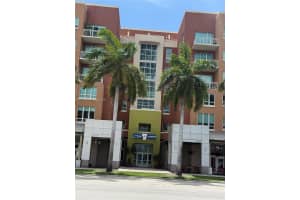 2001 Biscayne Blvd 2402, Miami