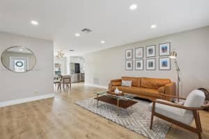 6326 Dawson St Hollywood, FL 33023 - MLS#A11975093