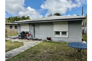 2612 Sw 14th Ave Fort Lauderdale, FL 33315 - MLS#A11975101