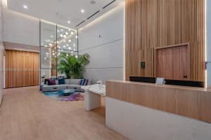 227 Ne 2nd St 2206 Miami, FL 33132 - MLS#A11975102