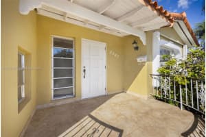 2367 Sw 23rd Ter Miami, FL 33145 - MLS#A11975104