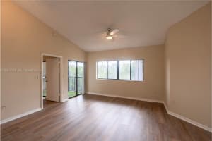 2445 Sw 18th Ter 123 Fort Lauderdale, FL 33315 - MLS#A11975128