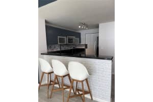 253 2nd St , Miami, FL 33132 - MLS#A11975137