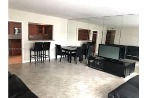 1408 Brickell Bay Dr 404 Miami, FL 33131 - MLS#A11975142