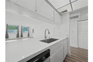 8120 Geneva Ct 453 Doral, FL 33166 - MLS#A11975145